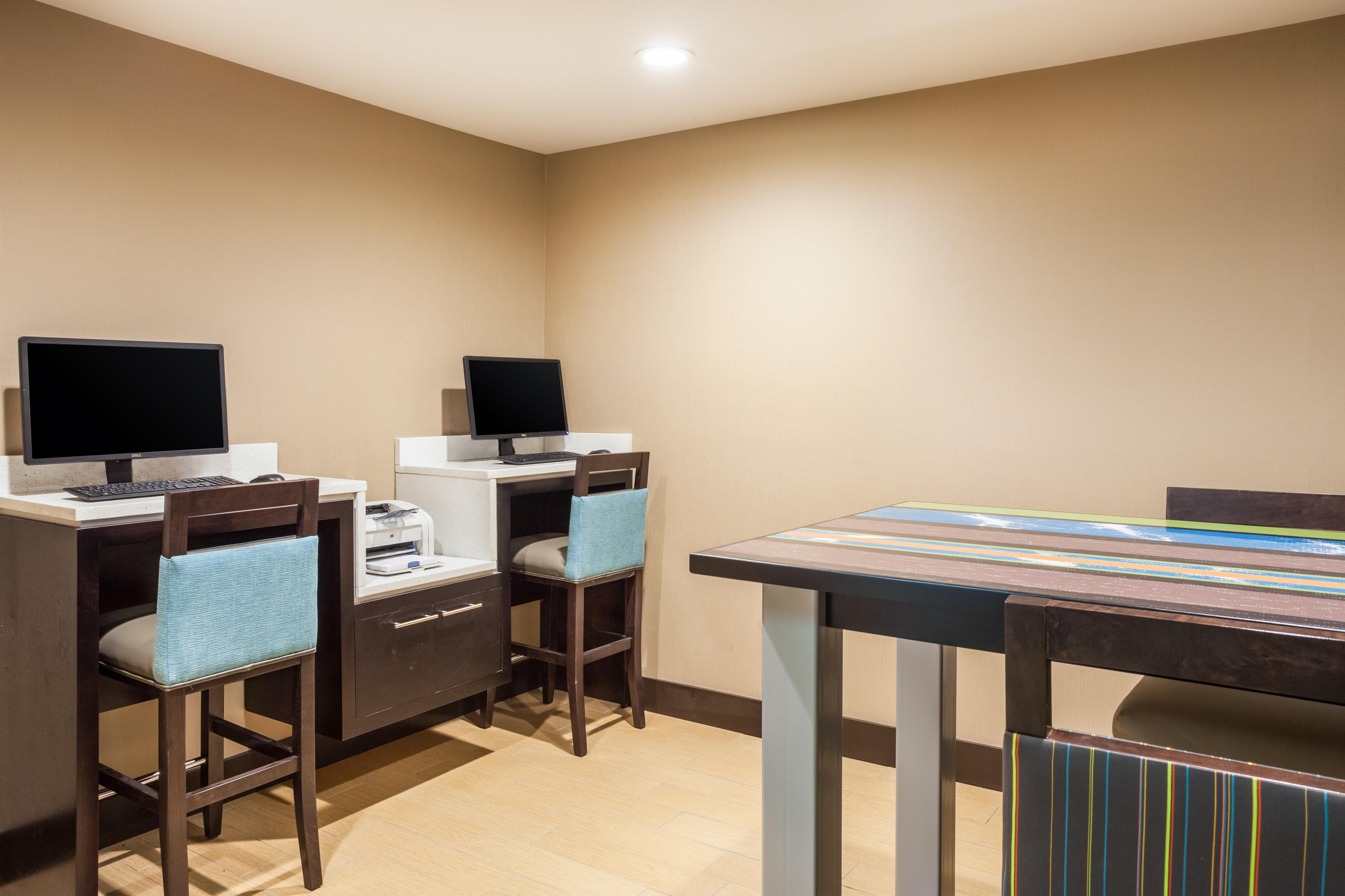 Holiday Inn Express Hotel & Suites Mebane By Ihg Exterior photo